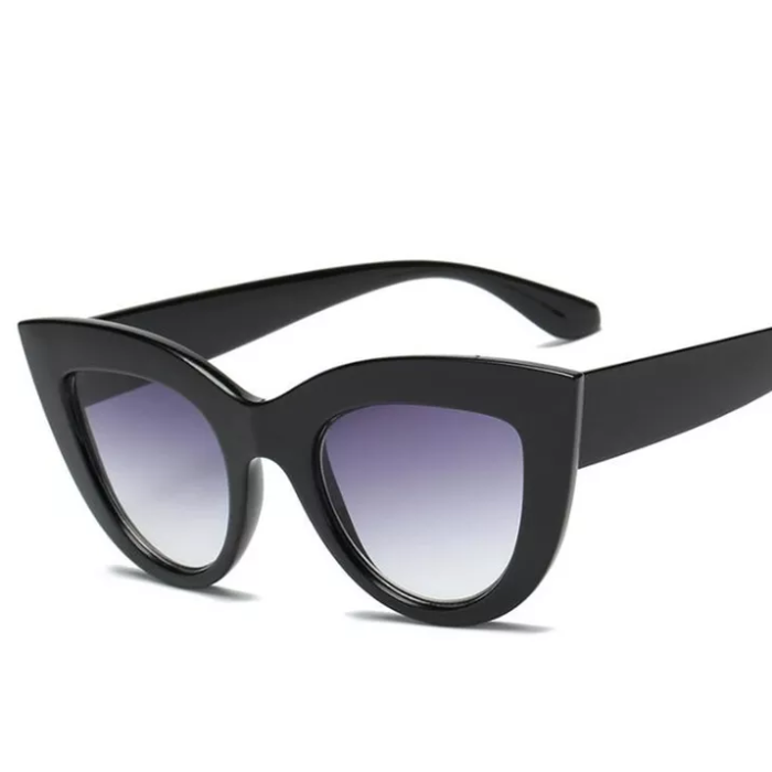 Armear Women Retro Cateye Sunglasses Trendy Thick Frame Non Polarized Lens